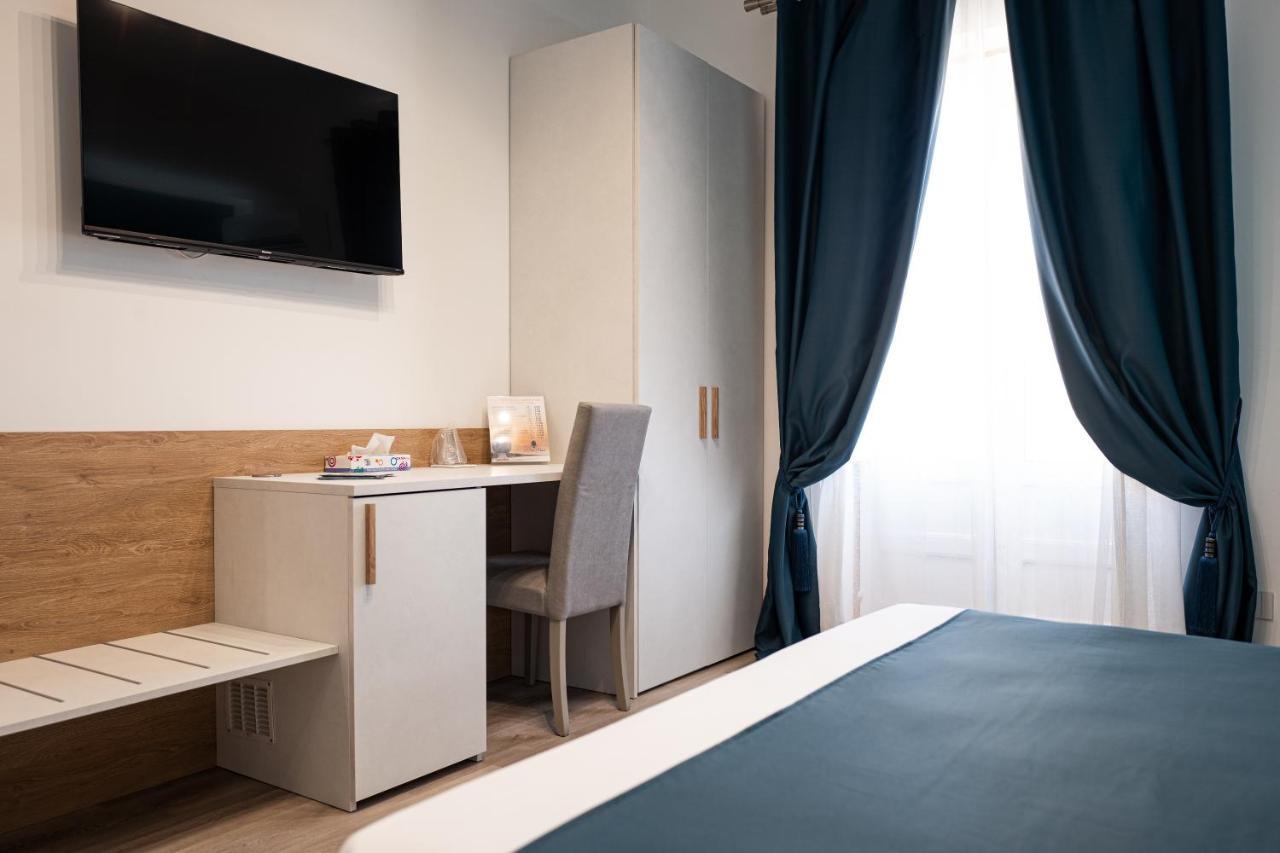A Due Passi - Guest House Santo Stefano di Camastra Buitenkant foto